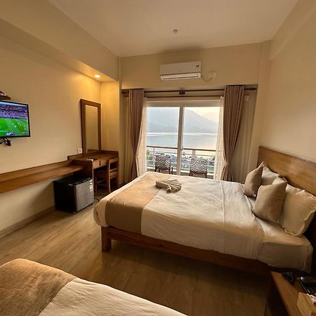 Urban Boutique Hotel Покхара Екстер'єр фото