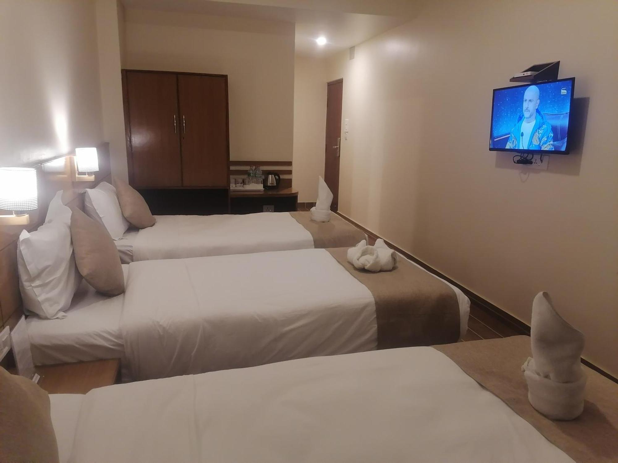 Urban Boutique Hotel Покхара Екстер'єр фото